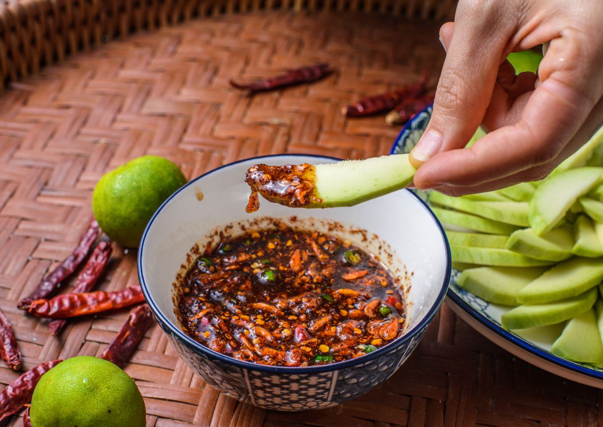 Cách làm mắm ruốc chấm trái cây ngon và đơn giản