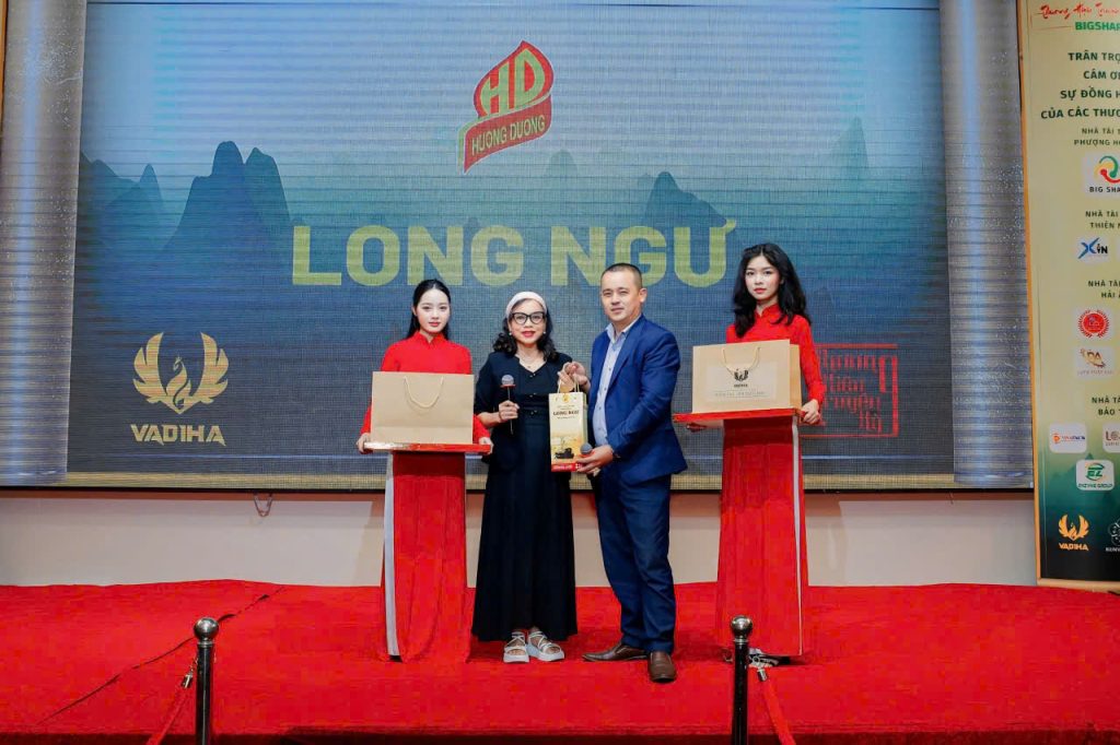 Kinh nghiệm làm đại lý gia vị Việt - Bí quyết để thành công  2 Chiến lược quảng bá và tiếp thị của Thực Phẩm Hướng Dương