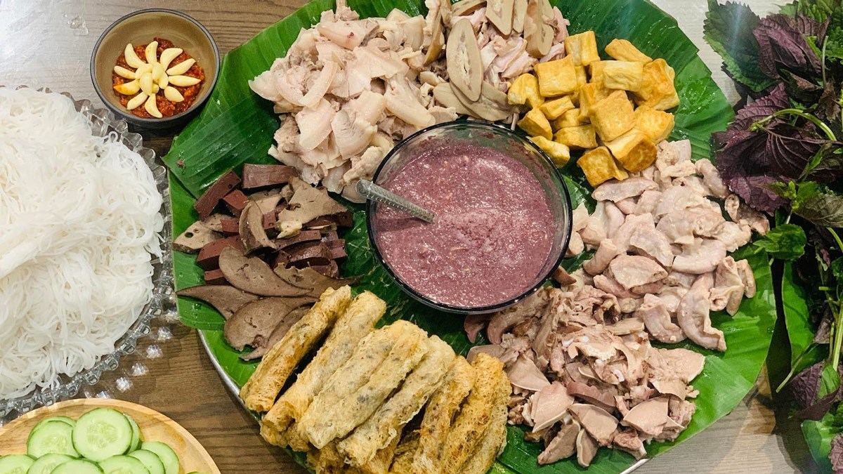 Mắm tôm bún đậu miền Tây Hướng Dương có gì nổi bật? 2 Mắm tôm bún đậu miền Tây